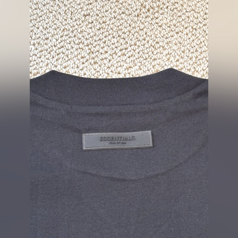 New Fear of God Essentials Stretch Limo Black Tee - Picture 4 of 4